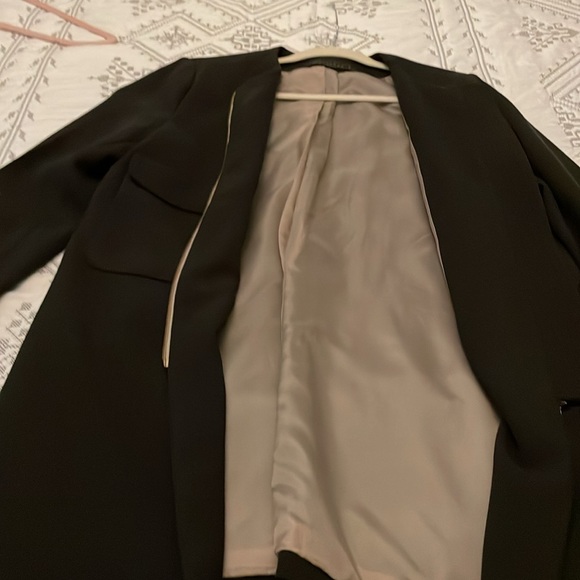Women’s black dress coat - Picture 4 of 9